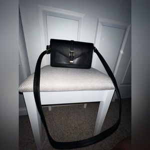 Black Crossover Purse